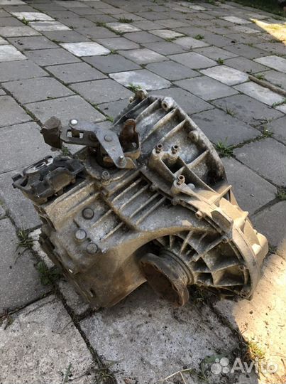 Клробка передач на vito 638