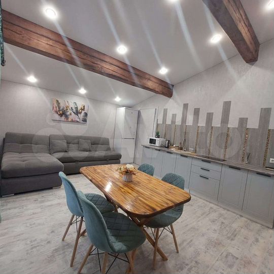 2-к. квартира, 46 м², 2/2 эт.