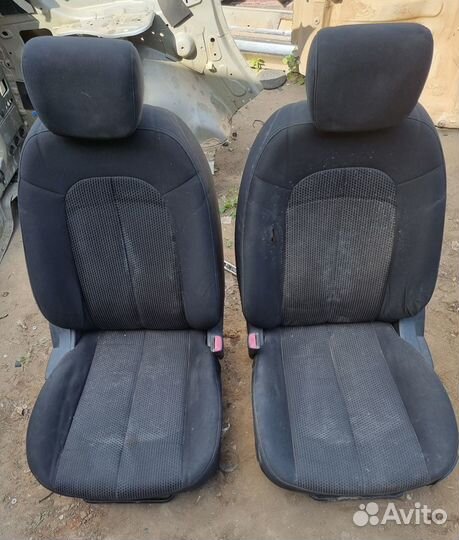 Сиденья передние Hyndai elantra hd