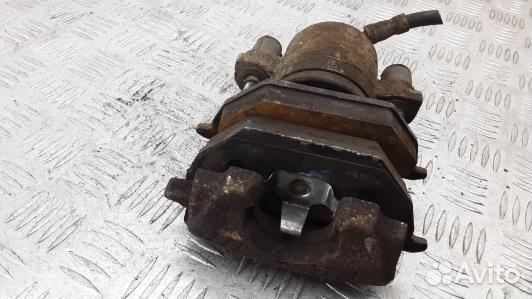 Суппорт тормозной передний правый volkswagen jetta