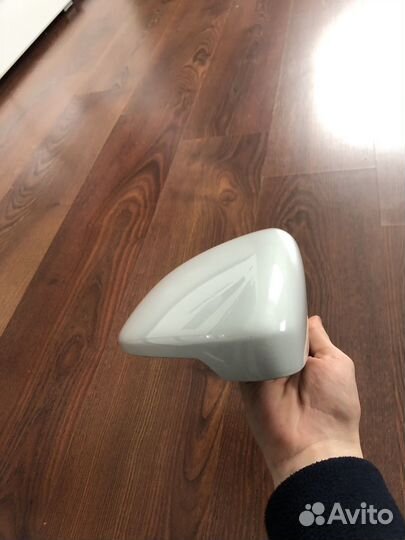 Зеркало правое vw jetta 7