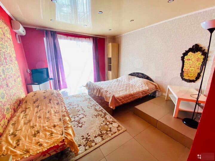 Комната 18 м² в 1-к., 2/2 эт.