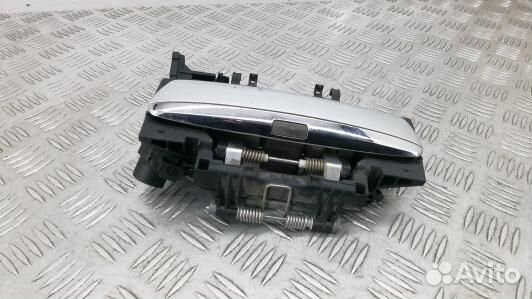 Ручка наружная передняя левая audi A8 D3 (94Y09EP0