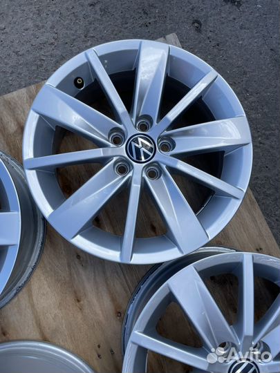 Литые диски r15 оригинал Volkswagen polo поло