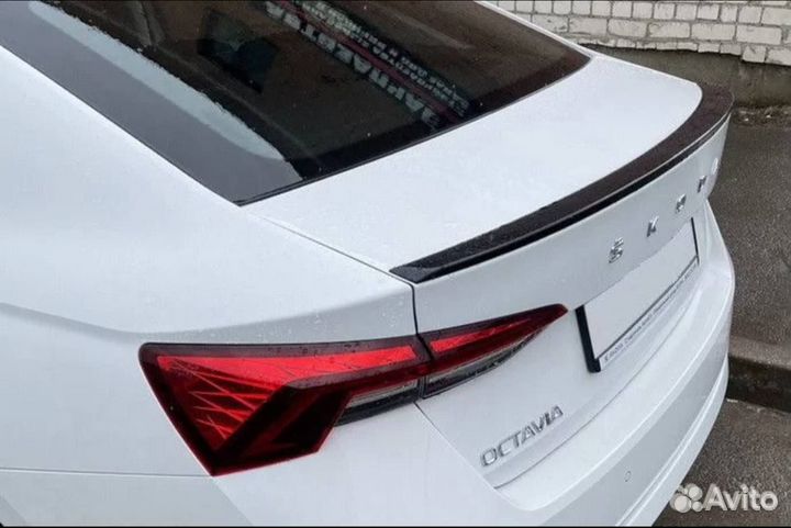 Спойлер Skoda Octavia A8. Черный