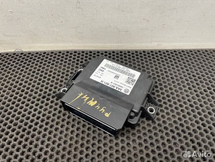 Блок электронный Volkswagen Passat B7 cffb 2.0
