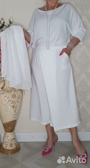 Роскошный белый костюм юбка брюки кюлоты