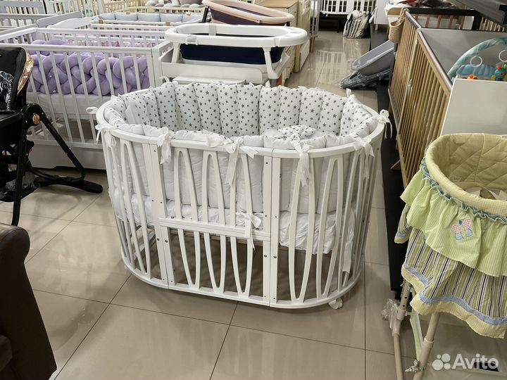 Детская кроватка