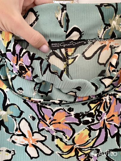 Костюм летний топ с юбкой размер М 44