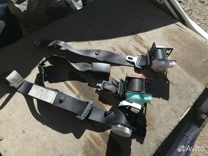 Ремень задний Toyota Corolla E120 седан