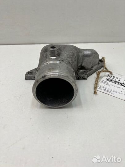 Патрубок Toyota Crown GS131 1ggze 1990