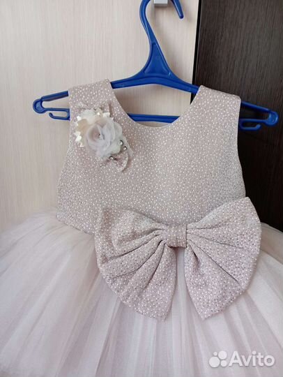 Платье для девочки новое