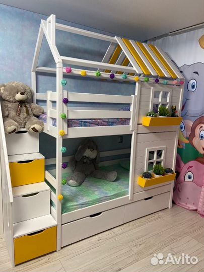 Детская кровать для двоих