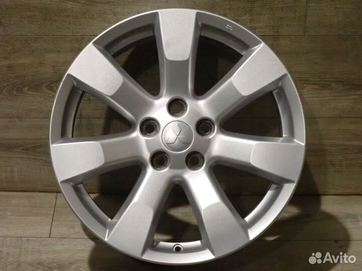 Оригинальные диски R18 Mitsubishi Outlander