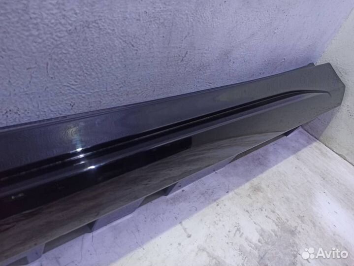 Накладка на левый порог