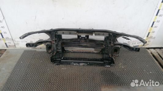 Передняя панель крепления облицовки (телевизор) vo