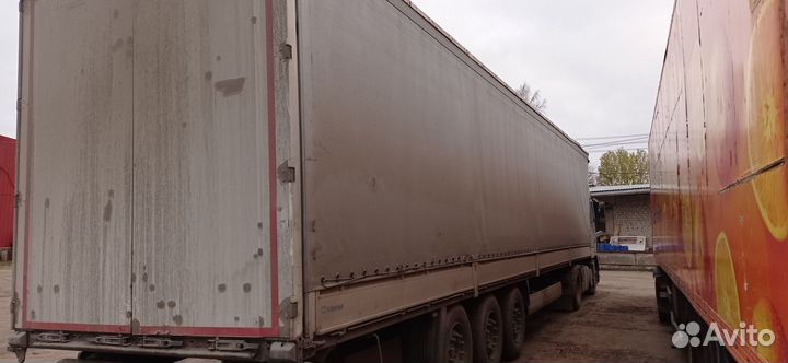 Полуприцеп шторно-бортовой Krone SD, 2013