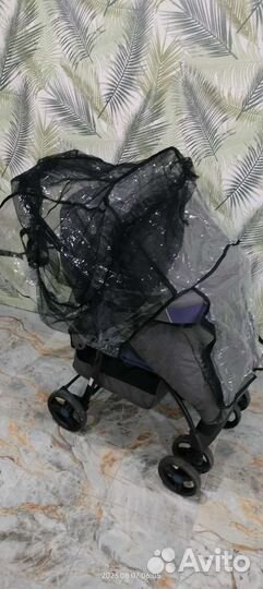 Прогулочная коляска