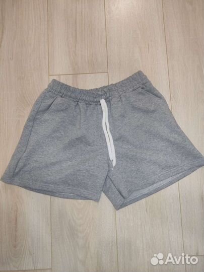 Шорты женские