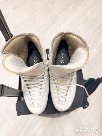 Фигурные коньки edea chorus 230