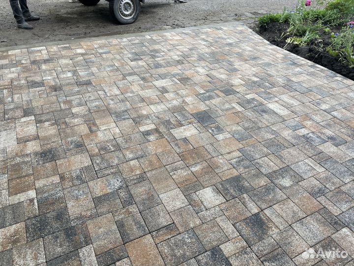 Тротуарная плитка работы под ключ