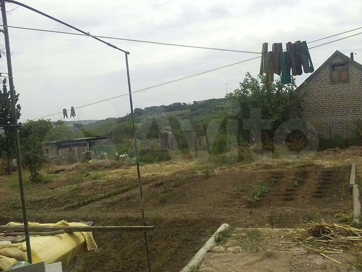 Дом 30 м² на участке 9,5 сот.