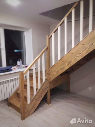 Лестница из дерева