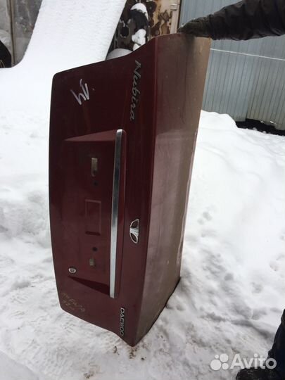 Дэу Нубира капот