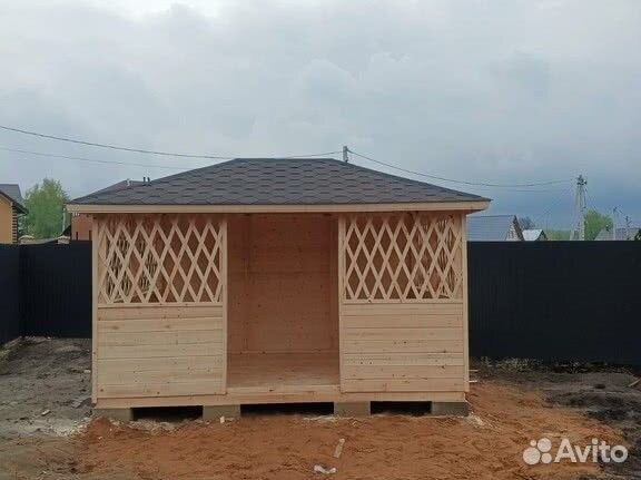 Домик садовый, дачный / Беседка