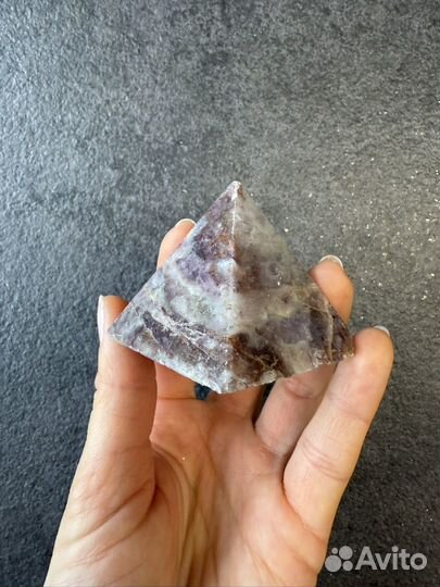 Аметист пирамида