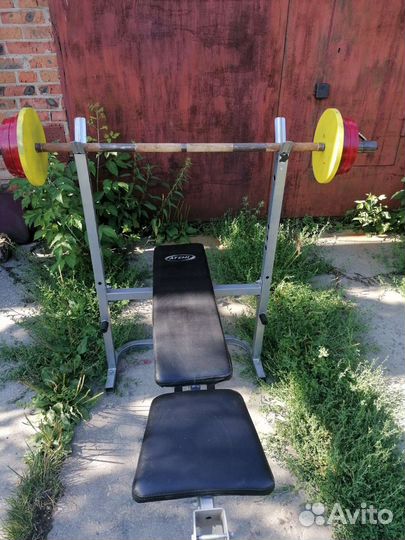 Скамья для жима со стойками и штангой бу