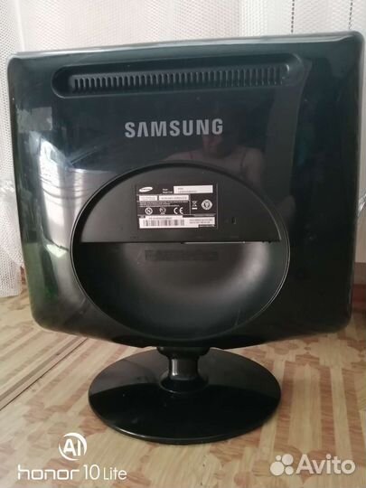 Монитор samsung syncmaster 932B