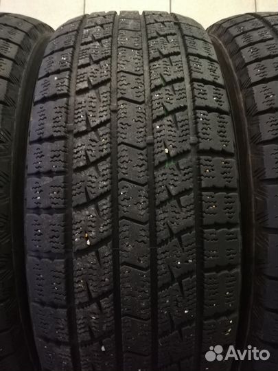 Kumho Ice Power KW21 215/65 R16