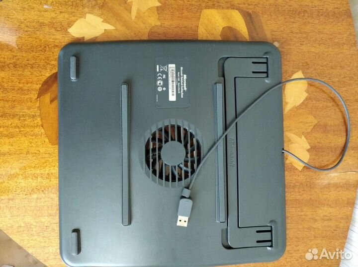 Подставка с охлаждением для ноутбука