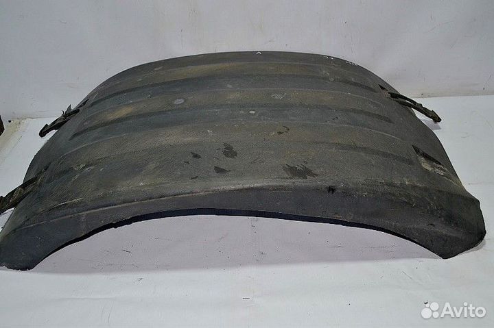 Крыло ведущего моста, верхнее левое volvo FH (01.0