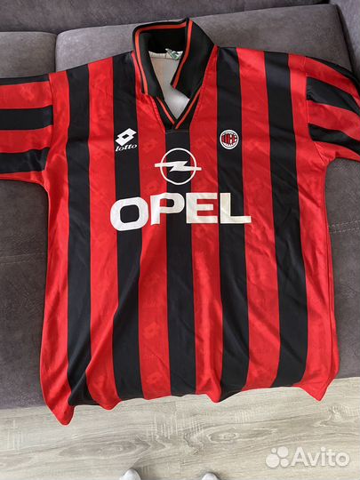 Футбольная форма ретро милан