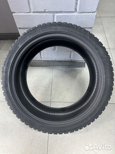 Ikon Tyres Nordman 8 225/40 R18 92T