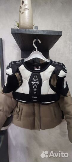 Нагрудник хоккейный ссм