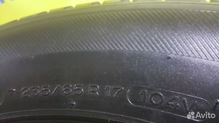 Michelin Latitude Tour HP 255/65 R17