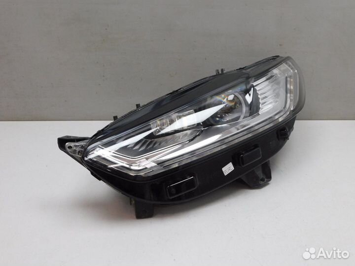 Фара левая Ford Mondeo