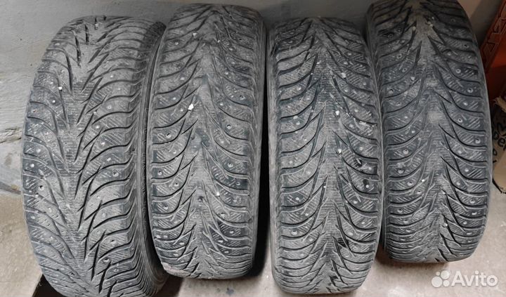 Yokohama IceGuard Stud IG65 235/60 R18