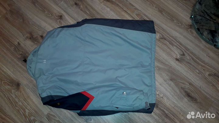 Куртка спортивная, горнолыжная