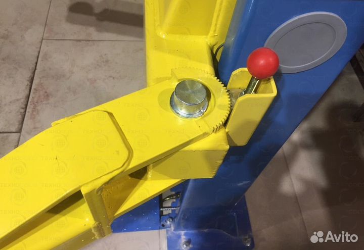 Продаю электроподьемник для авто