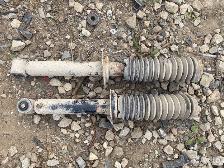 Амортизатор задний LADA Kalina седан 1.6 2007