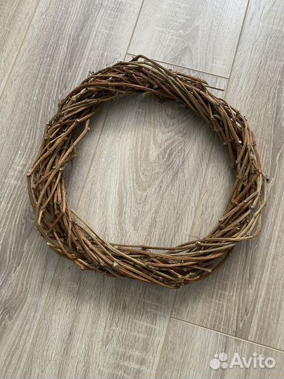 Венки интерьерные (виноградная лоза)