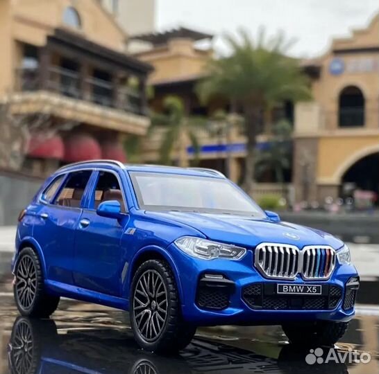 Металлическая машинка BMW X5 1:32