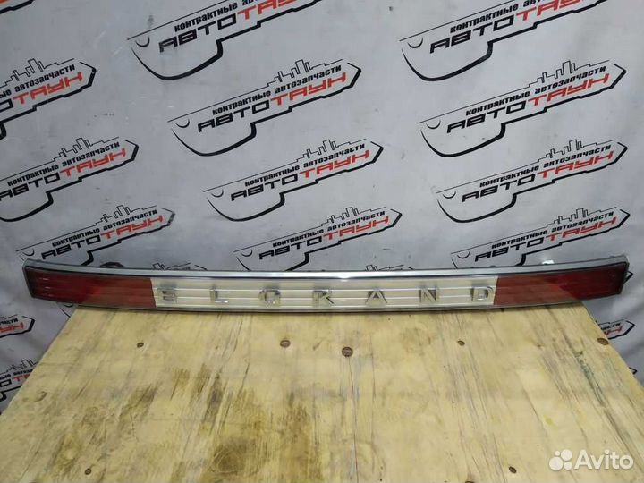 Фальшпанель nissan elgrand E51 ME51 MNE51 NE51 D00