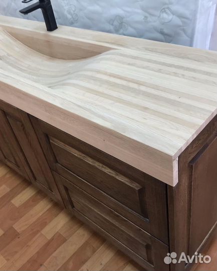 Раковина из массива дерева