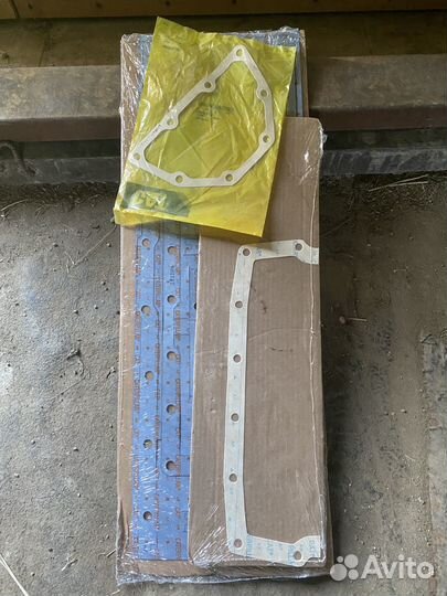 Продам прокладку поддона двигателя