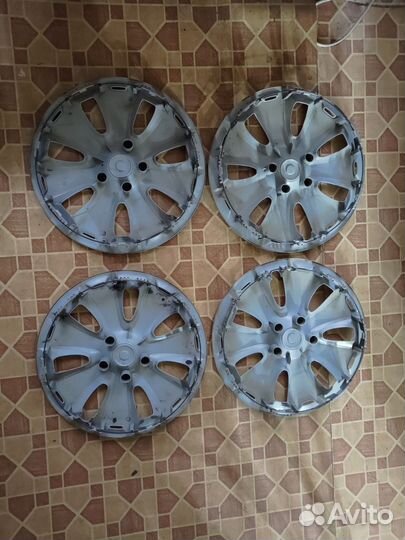 Декоративные колпаки